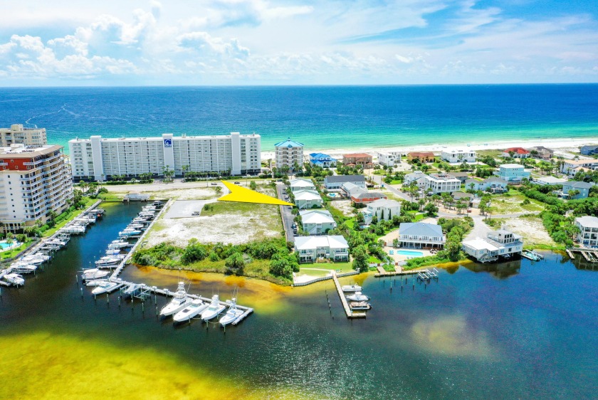 TURNKEY! FURNISHED! EXCELLENT OPPORTUNITY! This special - Beach Condo for sale in Destin, Florida on Beachhouse.com
