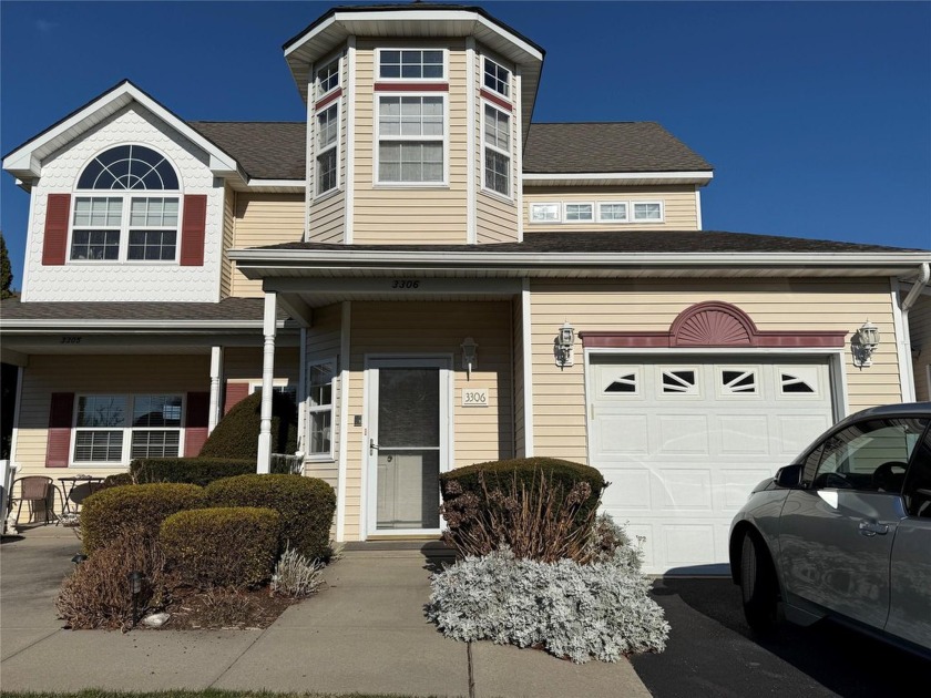 Welcome to Sunken Pond Estates! This spacious 2-bedroom - Beach Townhome/Townhouse for sale in Riverhead, New York on Beachhouse.com