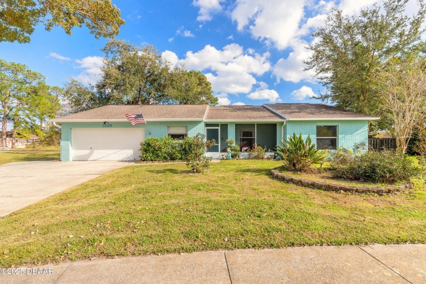 DESIRABLE QUIET PORT ORANGE NEIGHBORHOOD!  MOTIVATED SELLERS DUE - Beach Home for sale in Port Orange, Florida on Beachhouse.com