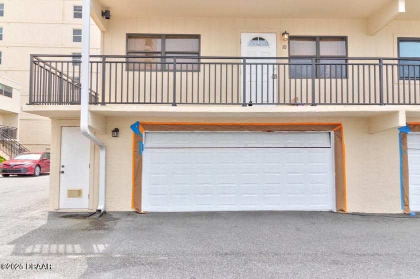 THE ZODIAC CONDO IS A QUIET LITTLE PET FRIENDLY OCEANFRONT - Beach Condo for sale in Daytona Beach, Florida on Beachhouse.com