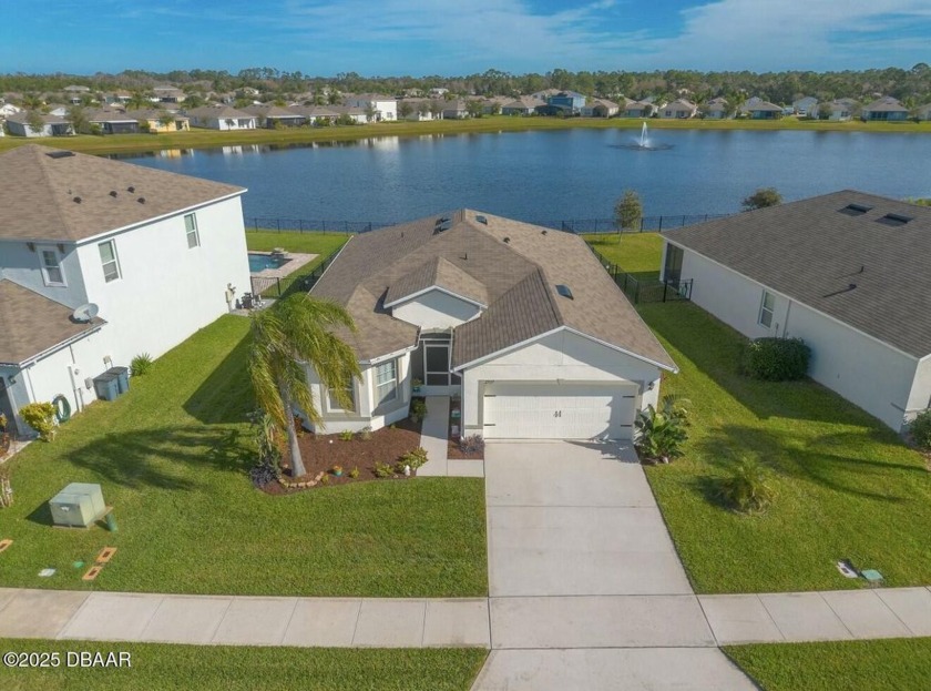 Nestled in the heart of New Smyrna Beach this charming 3-bedroom - Beach Home for sale in New Smyrna Beach, Florida on Beachhouse.com