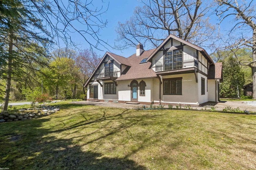Price Improvement! OPEN HOUSE THUR June 6th - 4PM - 7PM. Welcome - Beach Home for sale in Port Huron, Michigan on Beachhouse.com