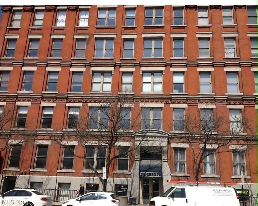 Warehouse District! Close to everything in downtown Cleveland - Beach Condo for sale in Cleveland, Ohio on Beachhouse.com