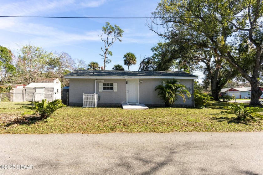 Remodeled Port Orange bungalow. No flooding or hurricane damage - Beach Home for sale in Port Orange, Florida on Beachhouse.com