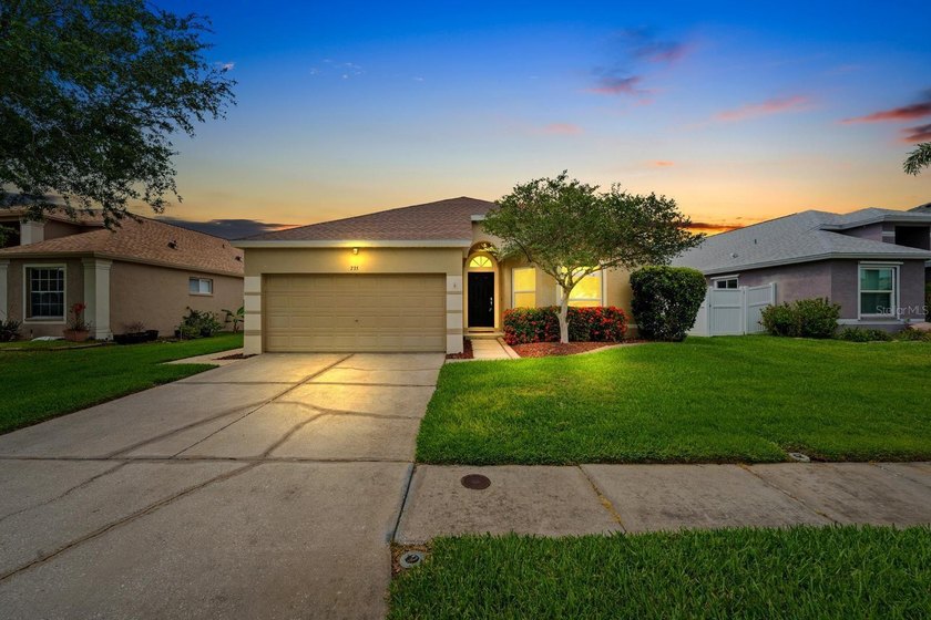 Under contract-accepting backup offers. Located in the highly - Beach Home for sale in St. Petersburg, Florida on Beachhouse.com