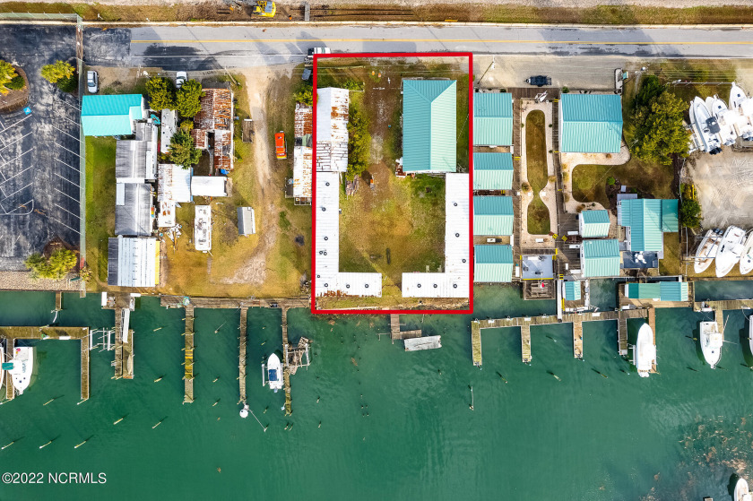 Waterfront property located close to Downtown Morehead City and - Beach Commercial for sale in Beaufort, North Carolina on Beachhouse.com