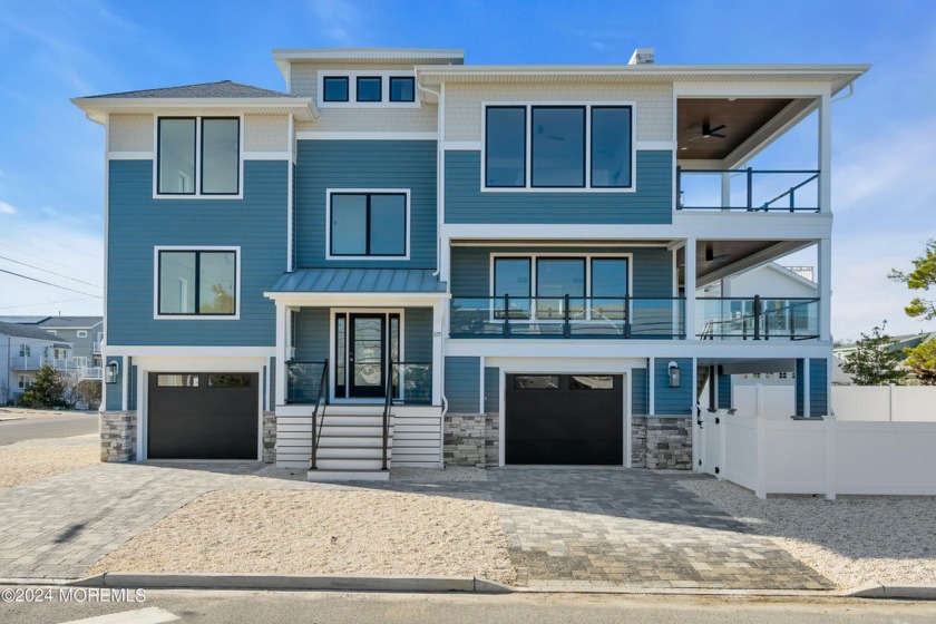 Step into this exclusive coastal retreat nestled in the - Beach Home for sale in Surf City, New Jersey on Beachhouse.com