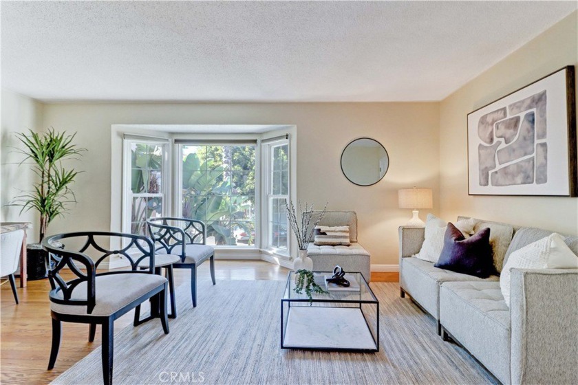 This exquisite top-floor condo is nestled in the heart of the - Beach Condo for sale in Long Beach, California on Beachhouse.com