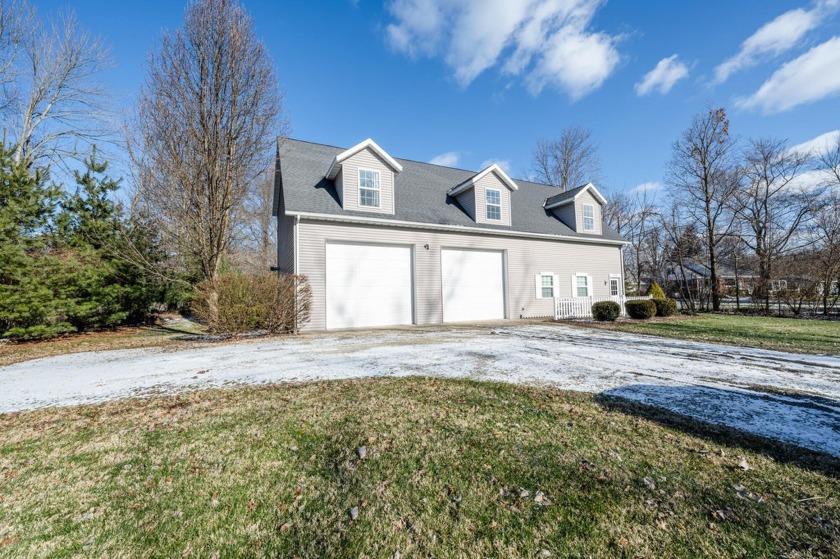 Paw Paw Lake across the street!! 
If your looking for a very - Beach Home for sale in Coloma, Michigan on Beachhouse.com