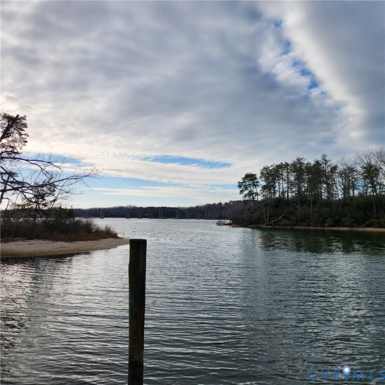 Amazing access to the Great Wicomico with a private cove for - Beach Acreage for sale in Heathsville, Virginia on Beachhouse.com