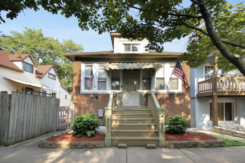 Vintage bungalow near the all the major highways. Granite - Beach Home for sale in Whiting, Indiana on Beachhouse.com