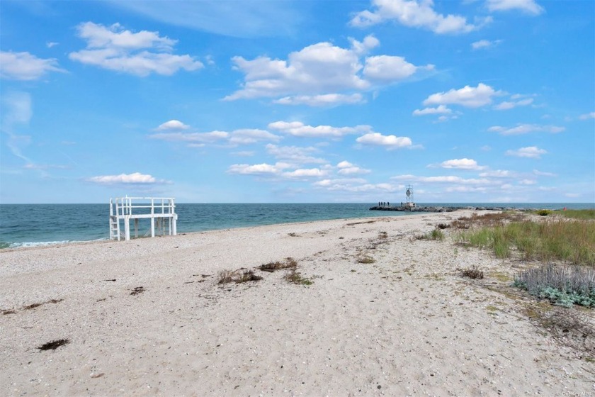 Nestled near Breakwater Beach, this exquisite 6.14 parcel of - Beach Lot for sale in Mattituck, New York on Beachhouse.com