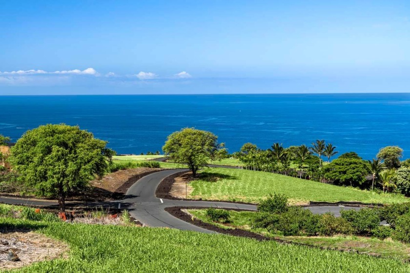 Located on the Kona Coast of Hawaii Island, Hokuli'a is a - Beach Lot for sale in Kealakekua, Hawaii on Beachhouse.com