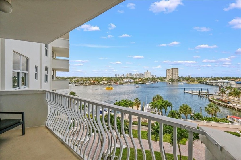 This beautifully remodeled condo boasts high-end finishes and is - Beach Condo for sale in Fort Lauderdale, Florida on Beachhouse.com