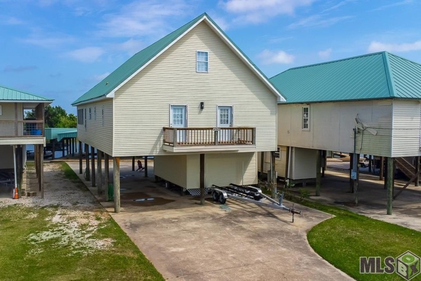 In Cocodrie, Louisiana's Sportsman Paradise, there are camps and - Beach Home for sale in Chauvin, Louisiana on Beachhouse.com