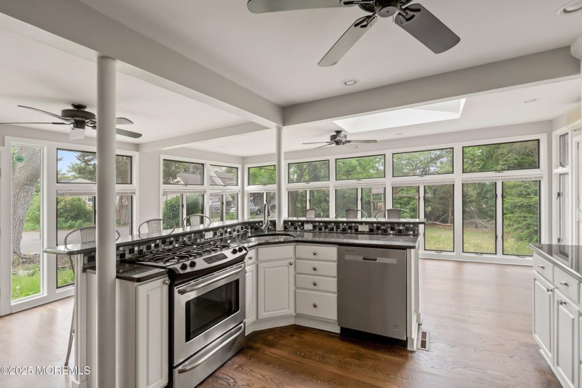 This home is walking distance to the Toms River yacht club and - Beach Home for sale in Toms River, New Jersey on Beachhouse.com