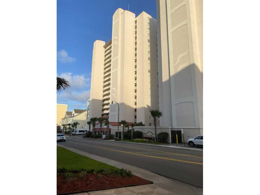 Why rent the beach when you can own it? Crescent Shores Villa - Beach Condo for sale in North Myrtle Beach, South Carolina on Beachhouse.com