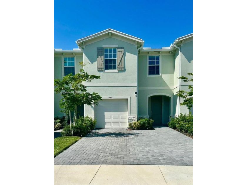 This is the opportunity to own your dream home in the exclusive - Beach Home for sale in Lake Worth, Florida on Beachhouse.com