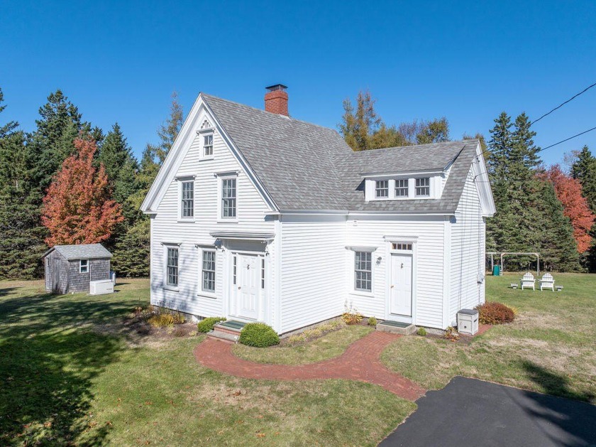 This 3-bedroom antique farmhouse, located on Burnt Cove Road, is - Beach Home for sale in Stonington, Maine on Beachhouse.com