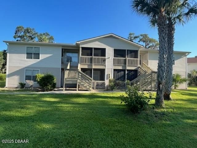 This beautiful condo has been fully renovated including: new - Beach Condo for sale in South Daytona, Florida on Beachhouse.com