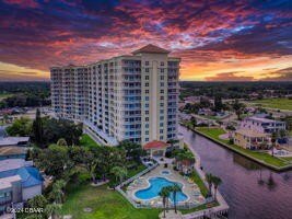 Why Dream it when you can live it? Find your way home to this - Beach Condo for sale in South Daytona, Florida on Beachhouse.com