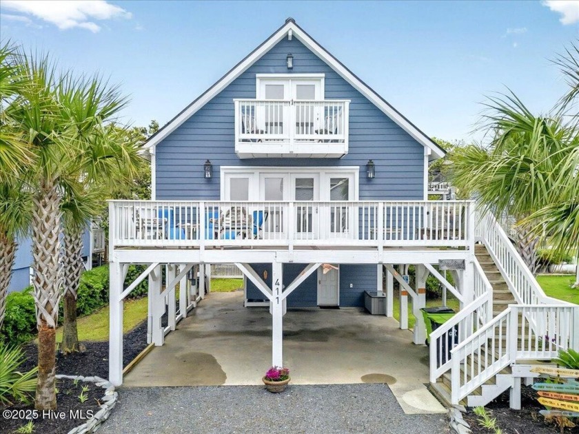 Nostalgic beach cottage on 40th St with  amazing sunsets and - Beach Home for sale in Sunset Beach, North Carolina on Beachhouse.com