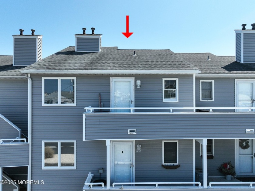 Welcome to this beautiful Condo located close to the bay, the - Beach Home for sale in Little Egg Harbor, New Jersey on Beachhouse.com