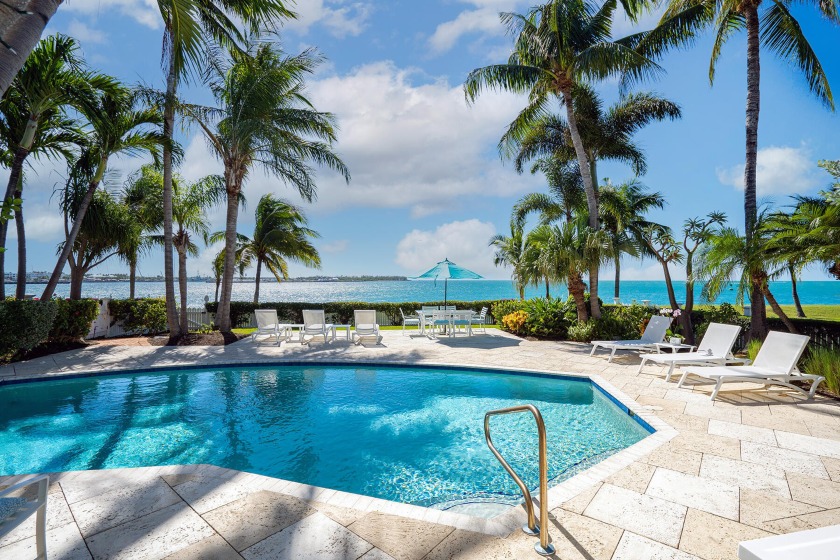 Immerse yourself and come home to prestigious Sunset Key and - Beach Home for sale in Key West, Florida on Beachhouse.com