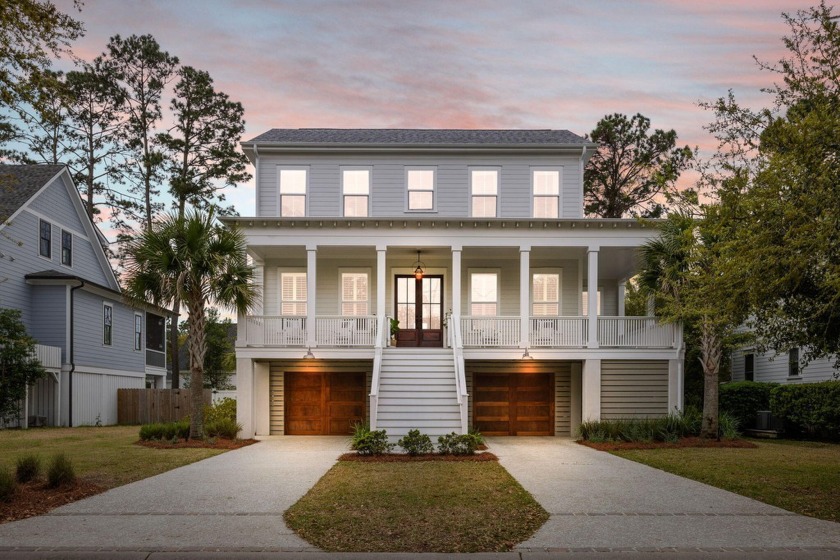Welcome to Mt Pleasant living at its finest! 1556 Appling Drive - Beach Home for sale in Mount Pleasant, South Carolina on Beachhouse.com