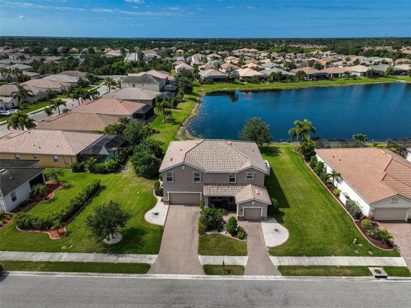 SHOWSTOPPING LAKE VIEWS with extra privacy from neighbors and - Beach Home for sale in Venice, Florida on Beachhouse.com