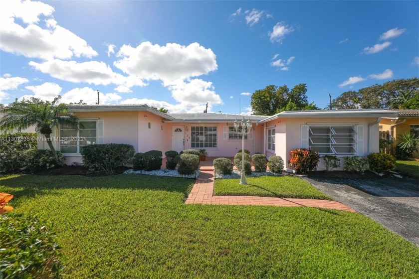 Tucked Away on A Quiet Street in One of Wilton Manors' Most - Beach Home for sale in Wilton  Manors, Florida on Beachhouse.com