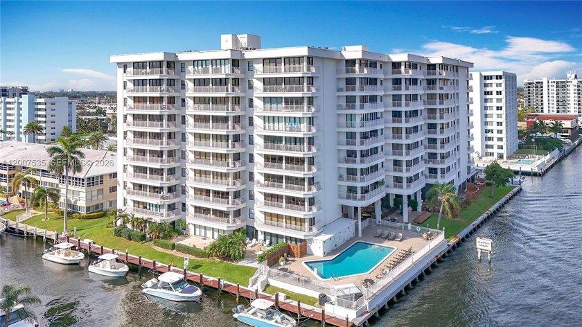 Fully Renovated Premium Intracoastal Condo
3100 NE 48th St Apt - Beach Condo for sale in Fort Lauderdale, Florida on Beachhouse.com