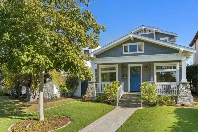 Charming quaint Craftsman on Coronado's Bayside!ully remodeled - Beach Home for sale in Coronado, California on Beachhouse.com