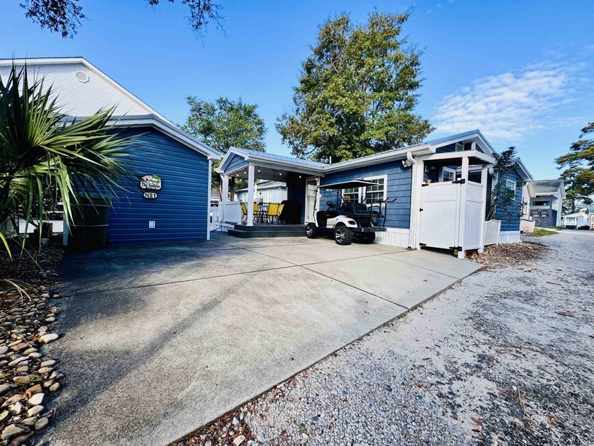 JUST LISTED! SELLER MOTIVATED PRICE! Adorable 2 bed/1 bath Retro - Beach Home for sale in Myrtle Beach, South Carolina on Beachhouse.com