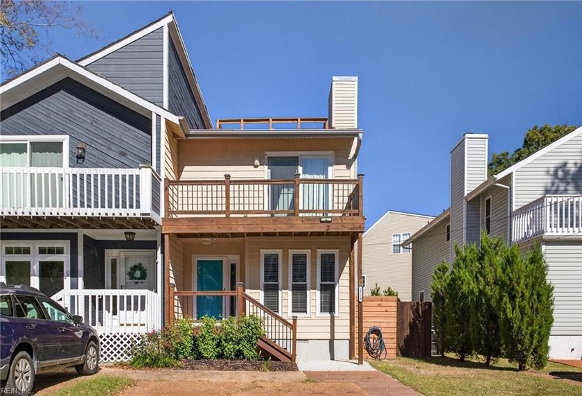 Fall in love with this fabulous Ocean Park no-fee condo home! - Beach Condo for sale in Virginia Beach, Virginia on Beachhouse.com