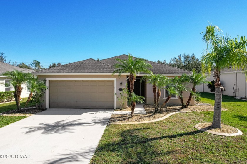 Discover the beauty of waterfront living in this stunning - Beach Home for sale in Daytona Beach, Florida on Beachhouse.com