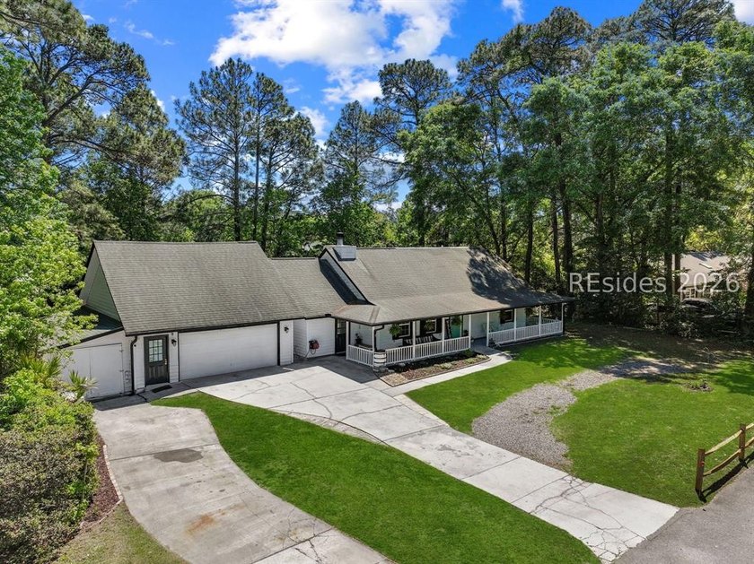 The Bluffton state of mind feels especially peaceful at 7 Windy - Beach Home for sale in Bluffton, South Carolina on Beachhouse.com