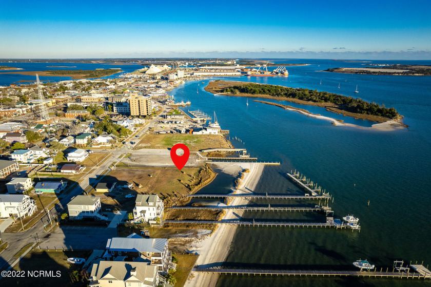The most unique building lot opportunity in Morehead City - - Beach Lot for sale in Morehead City, North Carolina on Beachhouse.com