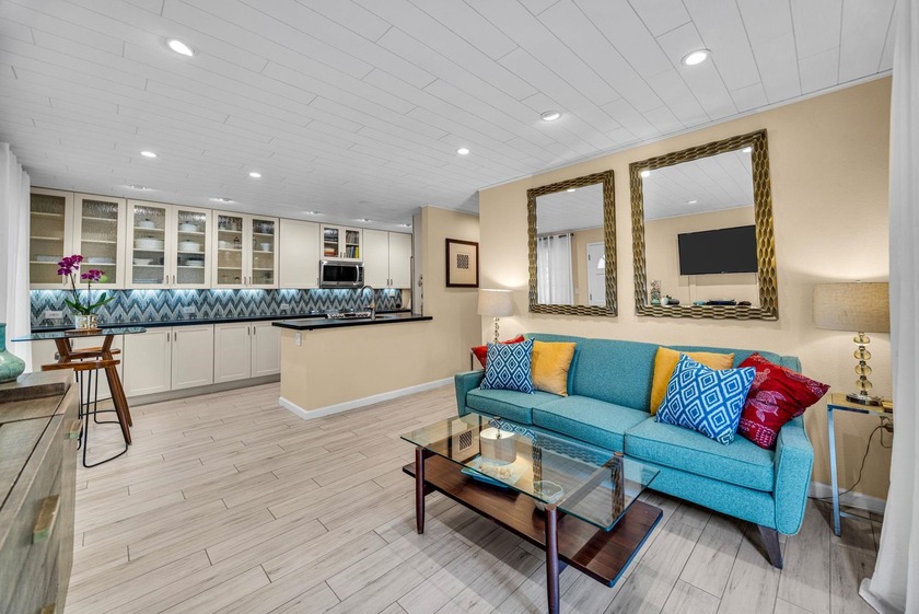 Perfect blend of modern luxury, comfort, and privacy with such a - Beach Condo for sale in Kihei, Hawaii on Beachhouse.com