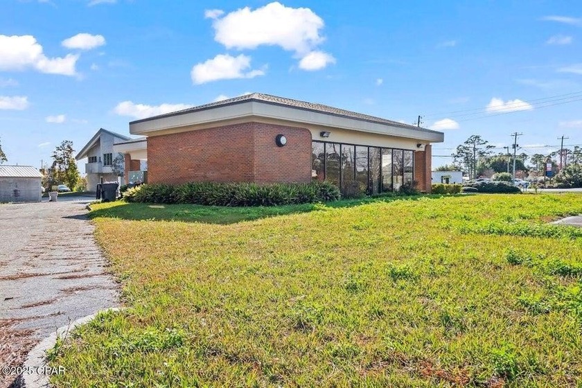 Prime Commercial location in Panama City Beach, FL.  This - Beach Commercial for sale in Panama City, Florida on Beachhouse.com