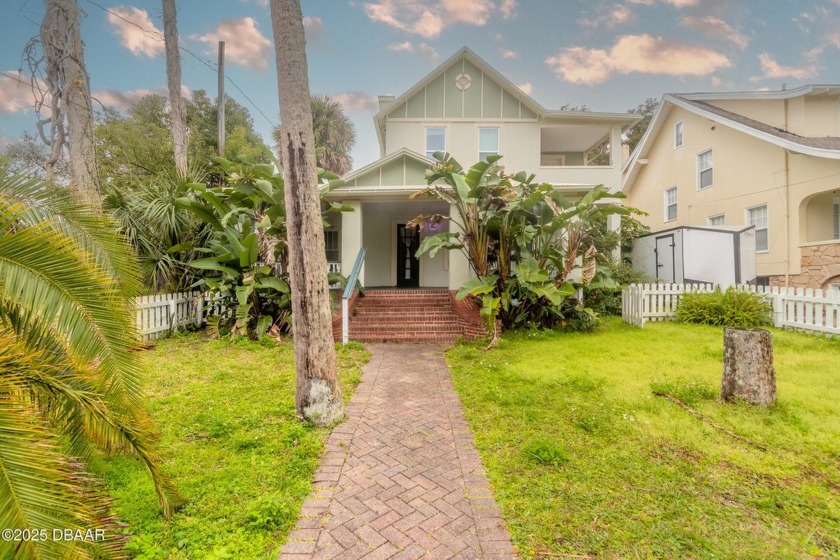 NEW ROOF!! This Charming Duplex is located in the heart of - Beach Townhome/Townhouse for sale in Daytona Beach, Florida on Beachhouse.com