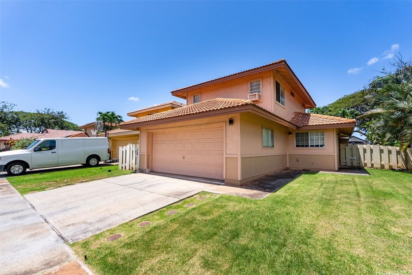 Welcome HOME to this well-maintained single-family residence in - Beach Home for sale in Kapolei, Hawaii on Beachhouse.com