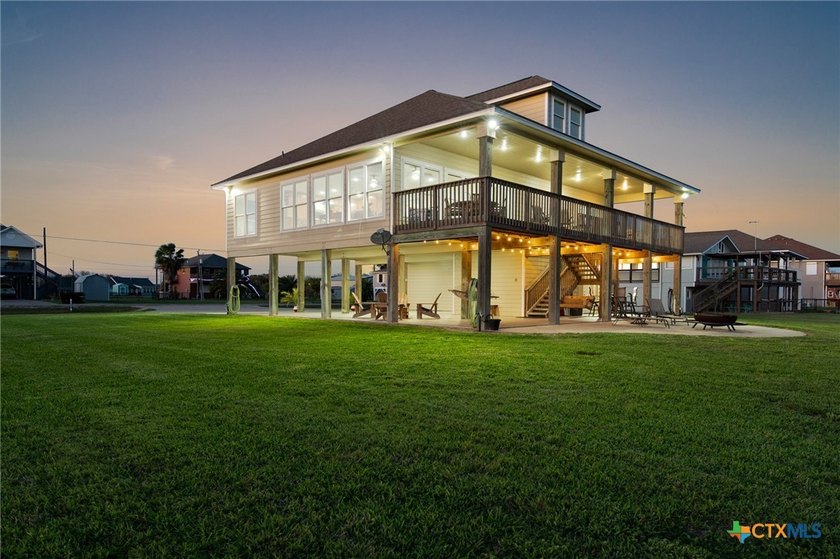 Extraordinary, sweeping views await in this absolute showstopper - Beach Home for sale in Palacios, Texas on Beachhouse.com