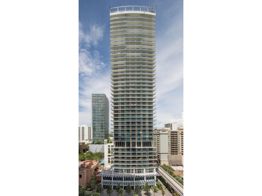 Stunning 2-bedroom, 2-bathroom unit on the 31st floor of - Beach Condo for sale in Miami, Florida on Beachhouse.com