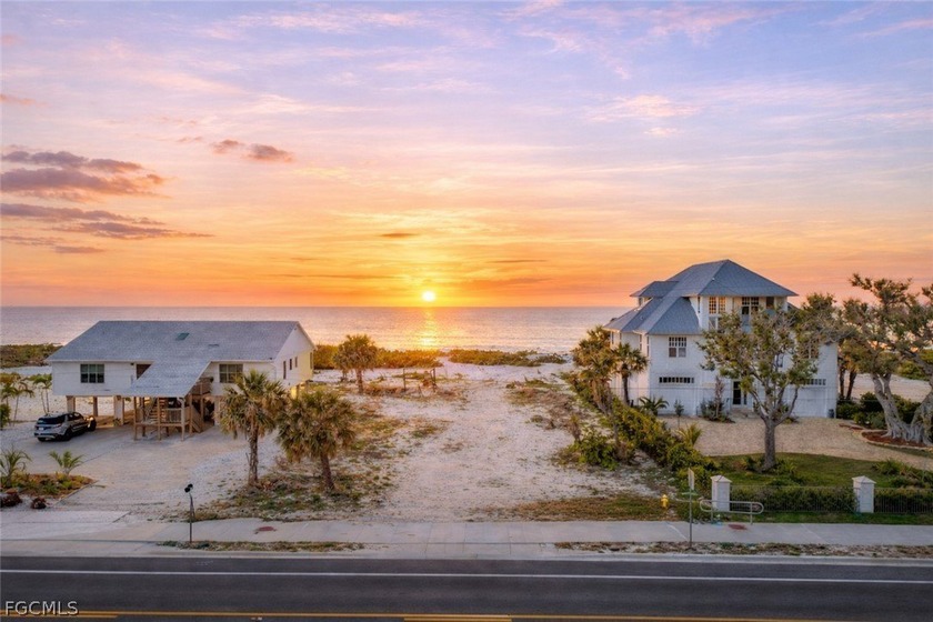 EXCEPTIONAL BEACH FRONT PROPERTY zoned single family on the - Beach Lot for sale in Fort Myers Beach, Florida on Beachhouse.com