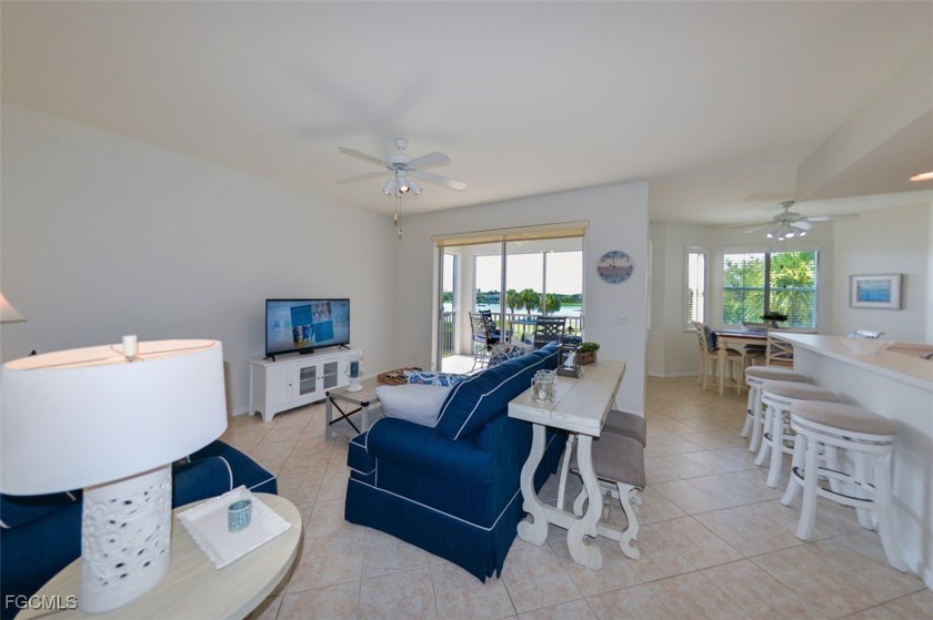Available NOW- looking to escape the cold and snow? Do not miss - Beach Condo for sale in Fort Myers, Florida on Beachhouse.com