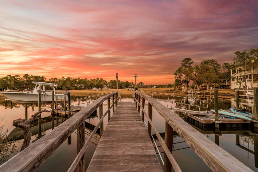 Set along the banks of Toomer Creek, this beautifully crafted - Beach Home for sale in Mount Pleasant, South Carolina on Beachhouse.com