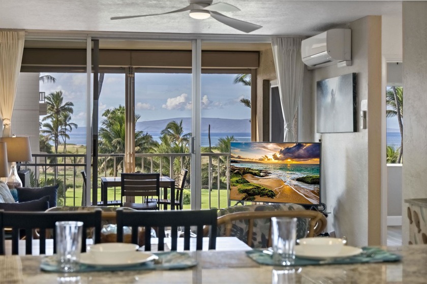 HUGE PRICE REDUCTION!!! Beautiful 2 bedroom/2 bath unit with - Beach Condo for sale in Kihei, Hawaii on Beachhouse.com