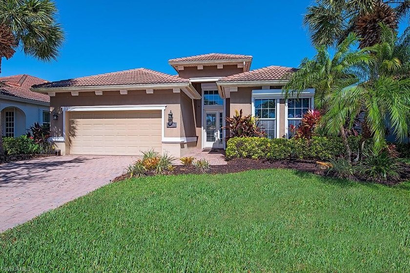 Meticulously maintained and move-in ready, this beautiful - Beach Home for sale in Bonita Springs, Florida on Beachhouse.com