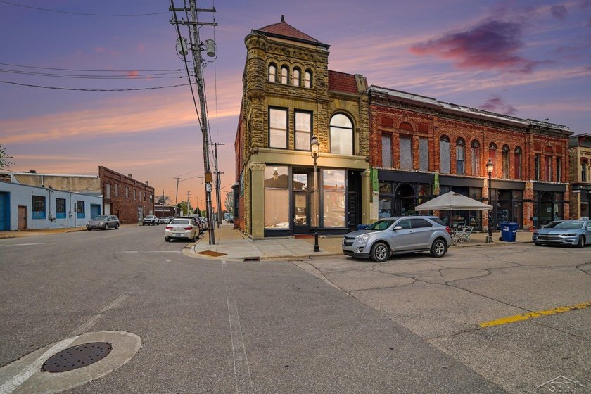 Exceptional mixed-use/commercial opportunity in the heart of Bay - Beach Commercial for sale in Bay City, Michigan on Beachhouse.com